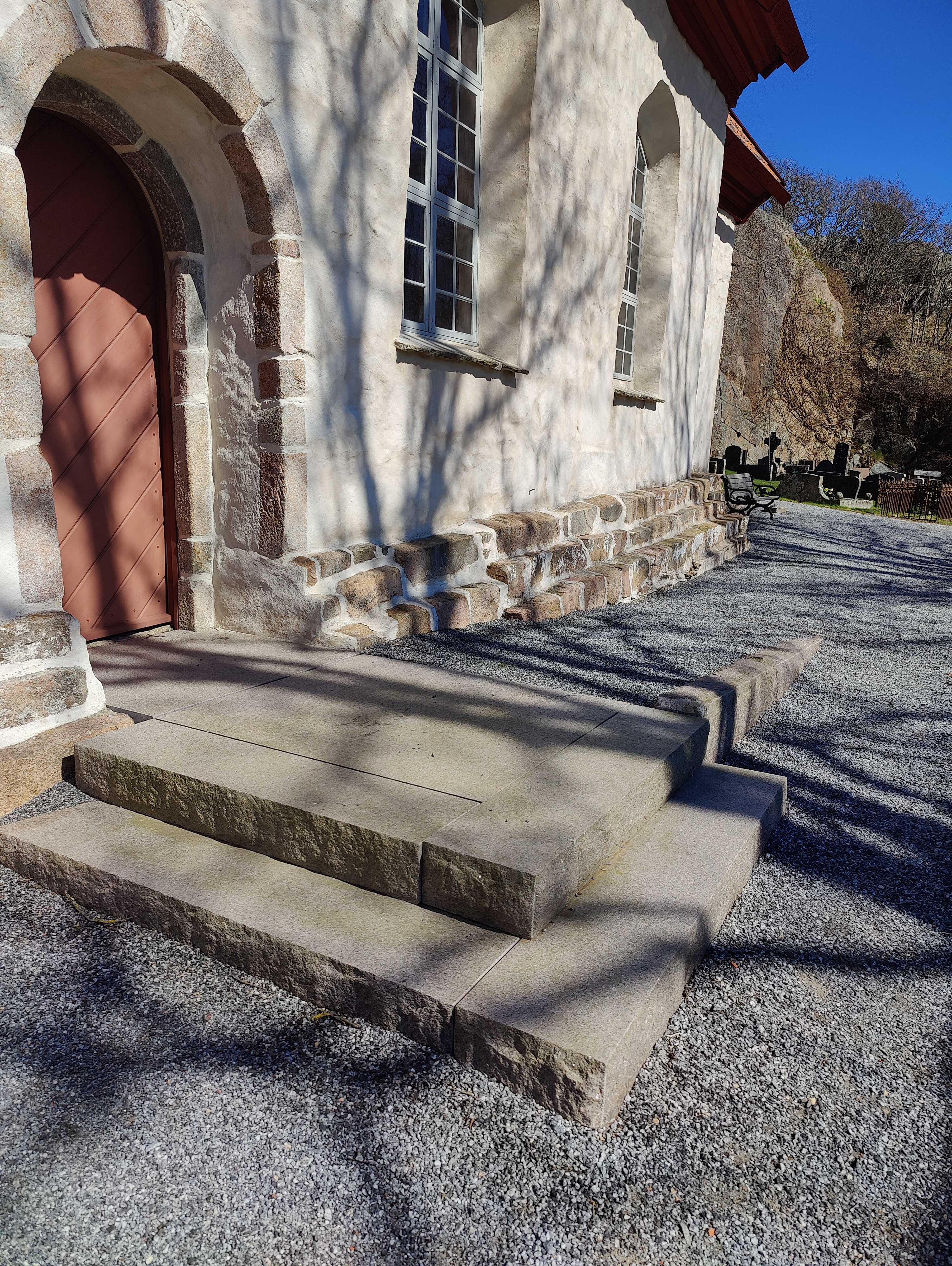 Ny%20entre%20Svenneby%20Gamla%20Kyrka.jpg